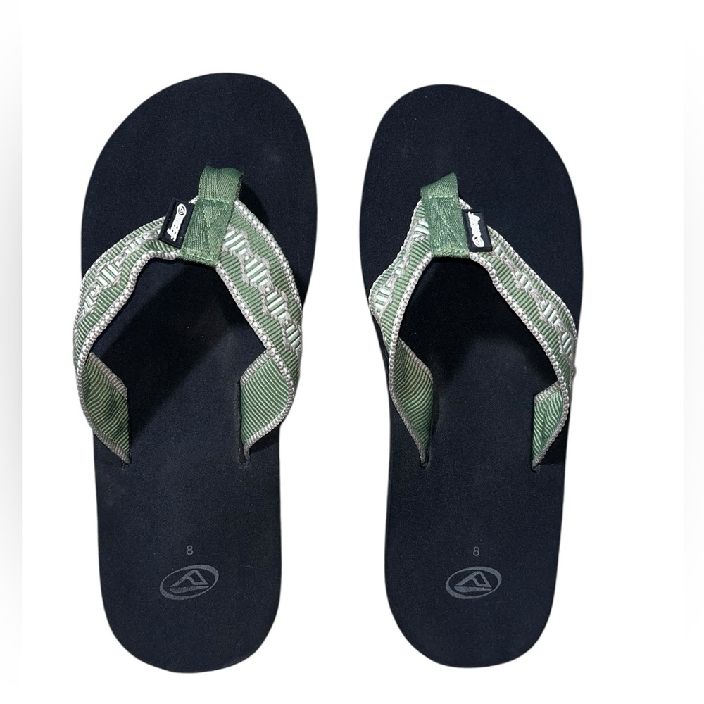 NWOT Reef: Woven Flip Flop Size 8